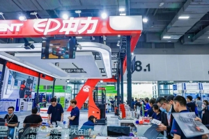 智能物流 数智工厂！中力加速推进智能搬运走进千企万厂