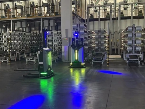 1个月投运 7×24小时生产 | 国自玻纤行业智能物流解决方案