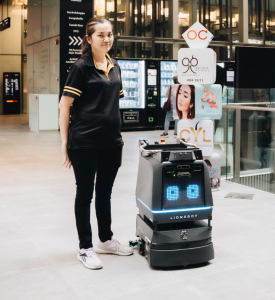 LionsBot 推出“零盲区清洁机器人”