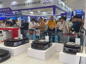 展会进行时|迈睿机器人闪耀亮相青岛物流展，AI让搬运更智能