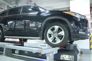 广西首个AGV自动泊车项目在南宁吴圩国际机场正式投入使用！