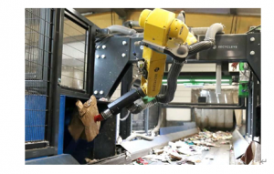 发那科：利用AI机器人技术深度革新废品处理方式