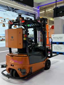 立得空间亮相2023世界机器人大会