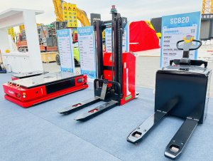 三一机器人携多款明星产品亮相北京展