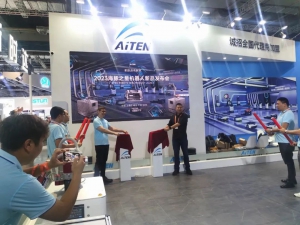 海豚之星——新一代SLAM激光导航控制器在2023工博会隆重举行发布会