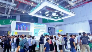 直击工博会：劢微机器人正式发布「微蜂X20S」