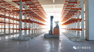 客户案例|卓一窄巷道方案为智能吊挂系统行业密集仓储赋能！