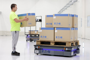 案例 | EATON 伊顿部署 MiR AMR 机器人优化内部物流的流程和安全性