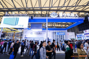 慧仓穿云箭亮相——CeMAT ASIA 2023