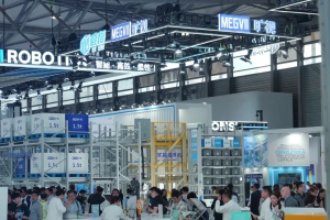 旷视携手合作伙伴亮相CeMAT，发布Matrix 8高密度存拣一体化平台