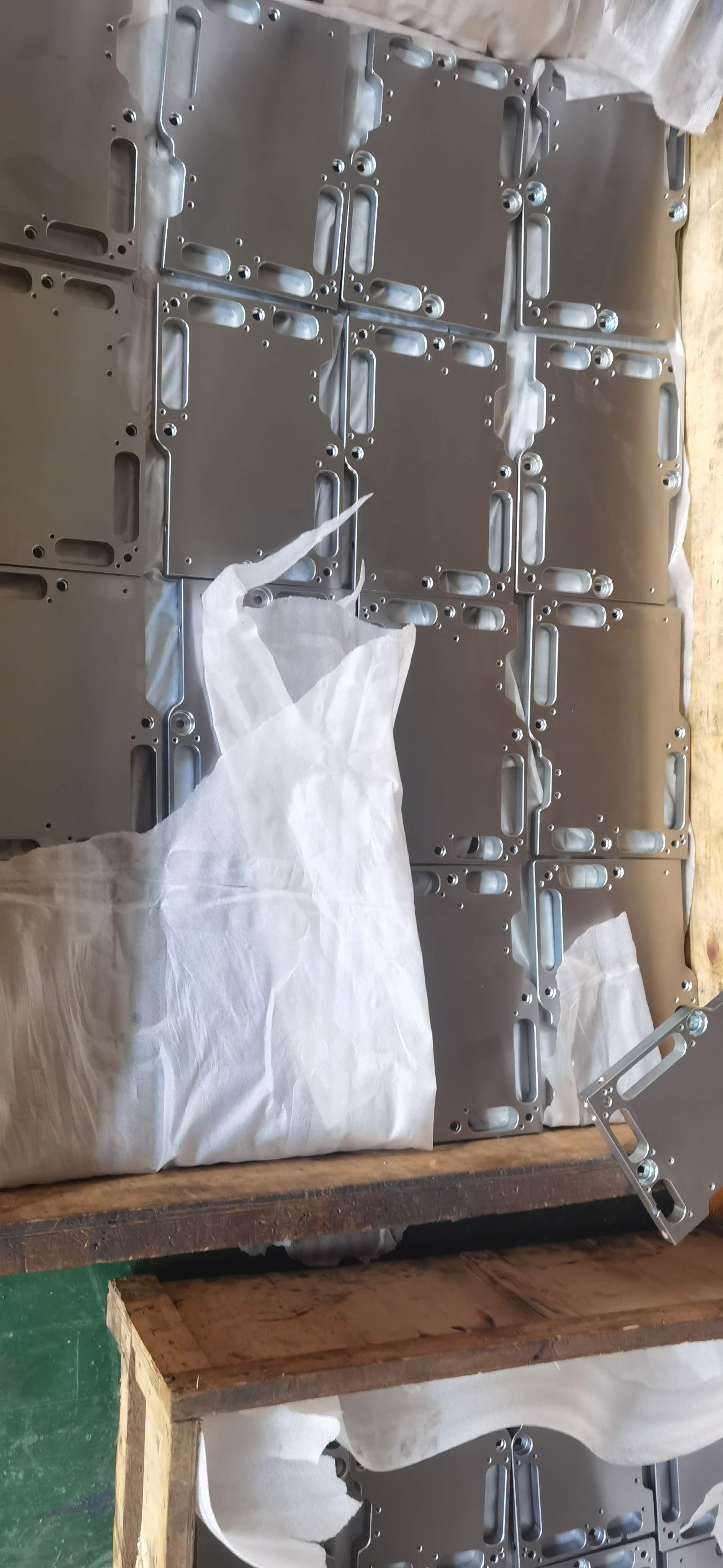 机械外壳_中国AGV网(www.chinaagv.com) 机械外壳_中国AGV网(www.chinaagv.com)