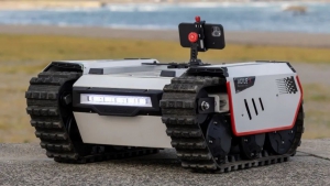 客户案例 | aptpod公司实时数据平台在松灵履带底盘BUNKER MINI远程控制与智能数据收集