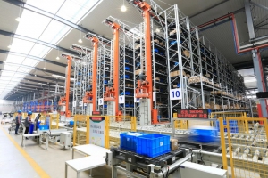 贯彻落实省委经济工作会议精神丨丁毅董事长接受采访畅谈会议感想