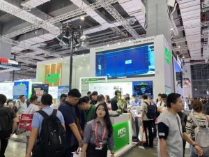 展会直击 |「再相逢，再出发」，多图带你感受禾川科技工博会现场氛围！