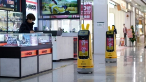 美团携手普渡机器人开启领券盛典，萌力全开助兴新年！