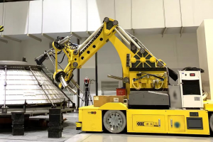 小设备加工大飞船！移动机器人助推智能制造