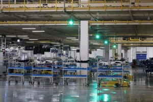 春之声丨日产500辆 AGV助力领克汽车成都工厂开年跑出“加速度”