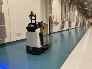 广西中烟柳州卷烟厂创新运用AGV小车实现香料智能化运送