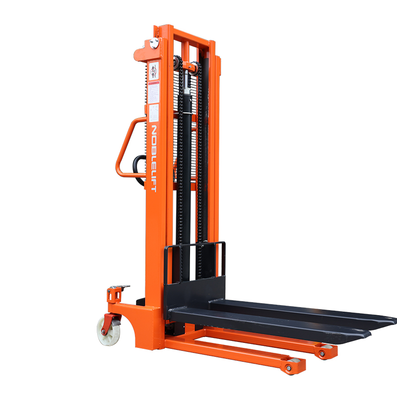 诺力 SFH 1/1.5吨手动托盘堆垛车