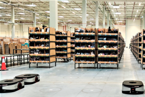 地狼机器人进欧洲！京东物流科技解决方案亮相欧洲最大物流展