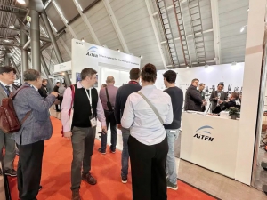 大放异彩！AiTEN德国展会圆满成功，开拓国际AI搬运新篇章！