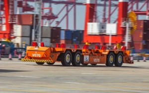 打通自动化码头运输的“大动脉”