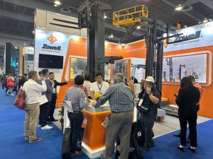 卓一智能叉车闪耀墨西哥，窄巷道产品解决方案圈粉无数！