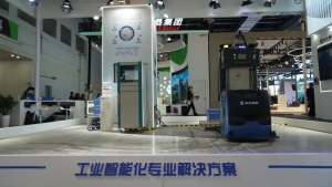 创新引领 以新质焕新光！临工加速迈向世界级品牌