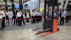 林德智能亮相北方国际物流和运输技术博览会，尽现智慧物流魅力