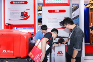 京东物流亮相2024亚洲物流双年展，敏捷柔性供应链助力服饰行业高质量发展