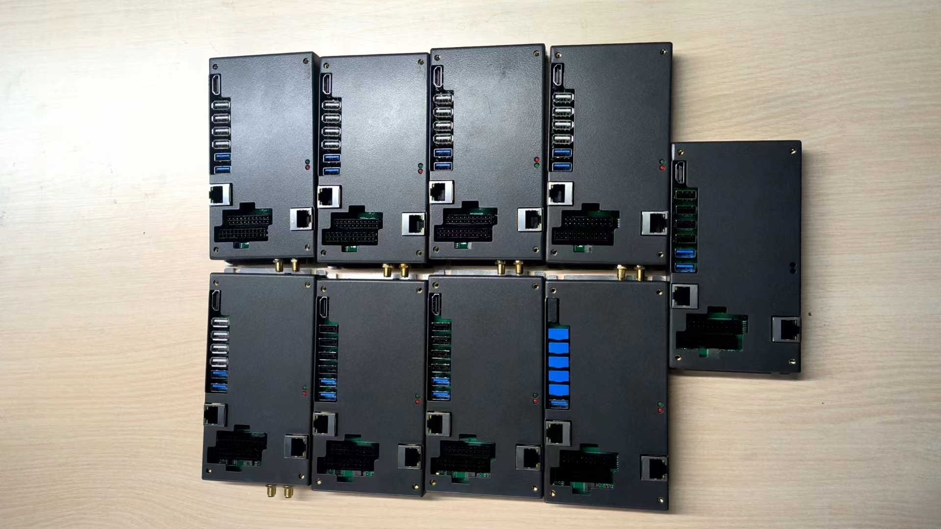 袁安 MRC-MINI_中国AGV网(www.chinaagv.com) 袁安 MRC-MINI_中国AGV网(www.chinaagv.com)