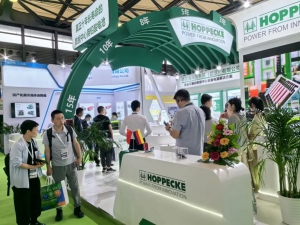 荷贝克携真正十年长寿命铅酸电池，亮相第10届上海国际数据中心产业展