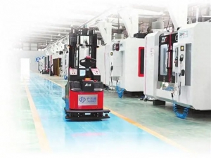 新时代 新征程 新伟业丨汽车零部件产业乘“智”而起