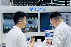 WAIC 2024开幕，迈尔微视携人形机器人“AI之眼”亮相