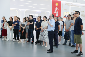 财政部全国高端会计人才培训班走进合力智能物流产业园研学交流