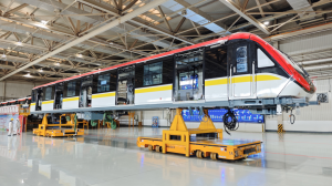 行业案例 | 联动重载AGV 重塑轨道交通新生态