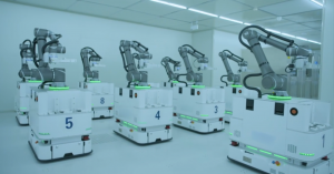 达明移动式复合机器人丨半导体行业搬运「杠把子」