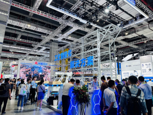 工博会第3天：临工智科工业智能化解决方案燃爆现场，活力四射！