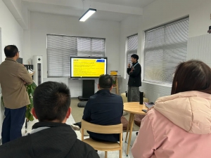 00后销售的秘密：他将催龙秘籍带到海豚书屋了？