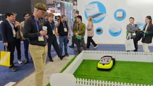 牵手高通，优必选UBHOME智能割草机M10在CES首发