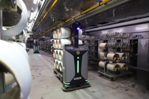 智能车间生产忙