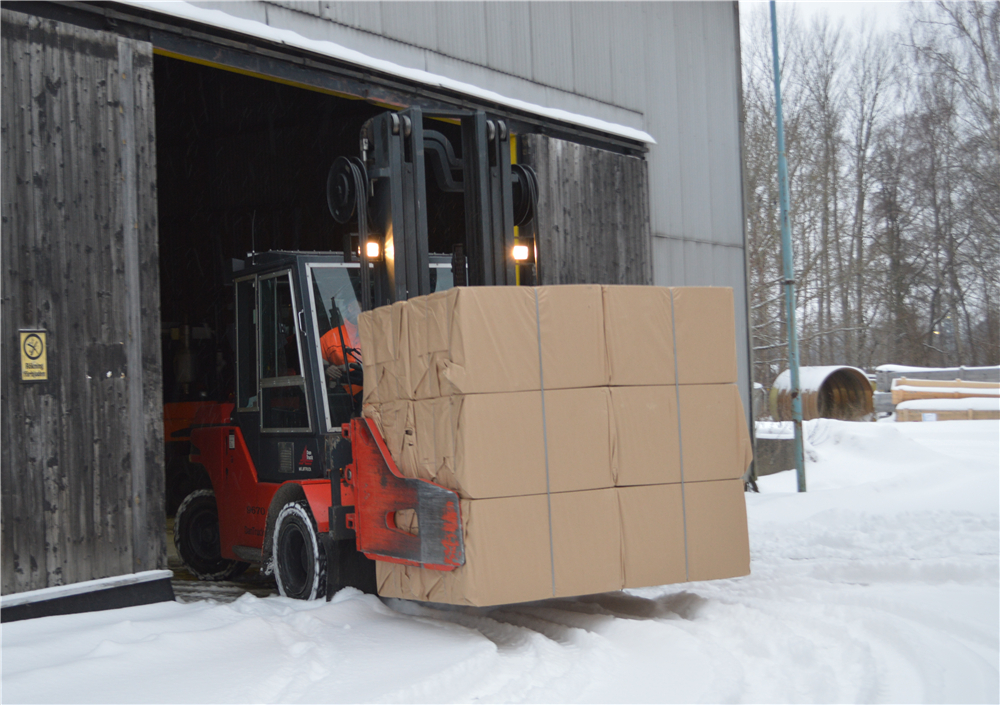 博索尼：B-P 纸浆包夹