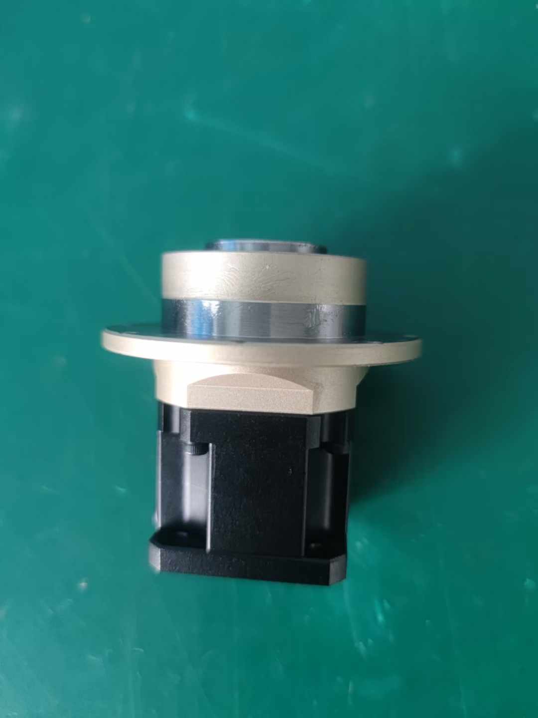 圆法兰盘式减速机AD系列