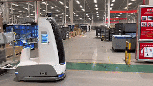 案例 | UQI优奇Wali瓦力机器人助力汽车总装工厂物流效率提升，加速实现物流无人化