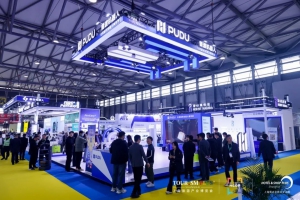 展会速递 | 普渡机器人多产品矩阵亮相上海双展，闪电匣Arm引领通用具身新时代