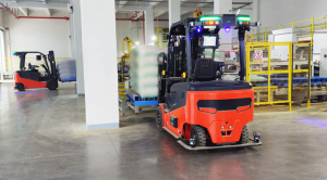 案例 | 零改造、高协同 未来机器人多车赋能设备制造行业