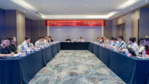 两项行业标准参与审定 | 合肥搬易通参加《工业车辆 车载传导式充电机》等两项行业标准（送审稿）专家审定会