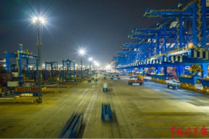 中国自动化码头效率再次刷新世界纪录