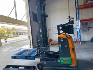 案例丨8米智能仓储更优解 众仓前移式AMR重塑高位货架仓储效能