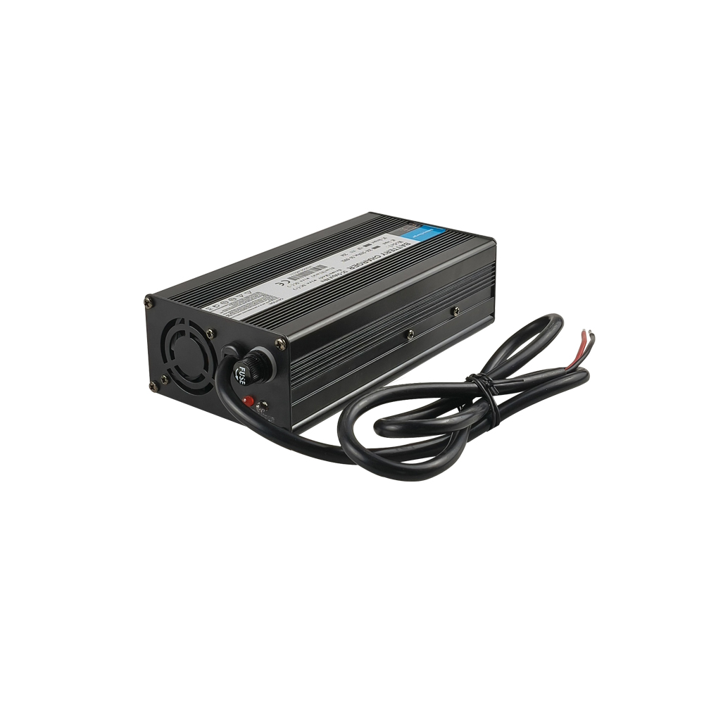 电动摩托车电池充电器